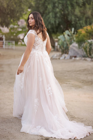 Bridal gown Lillian West style 66259 plus size wedding gown