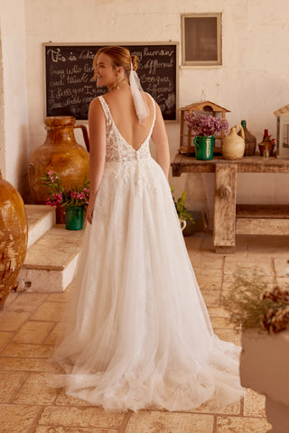 Wedding Dress Lillian West Style 66332 Bridal Gown Plus Size Wedding Gown 